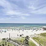 Luxury Condo With Ocean View And Beach Access