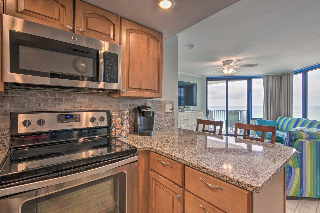 Luxury With Ocean View And Beach Access Apartment
